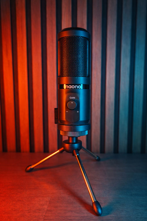 Microfono USB Maono per creator e podcast
